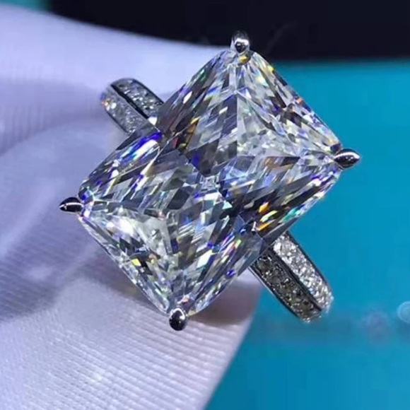 New 5 Ct 925 Sterling Silver Engagement Ring - Picture 5 of 7